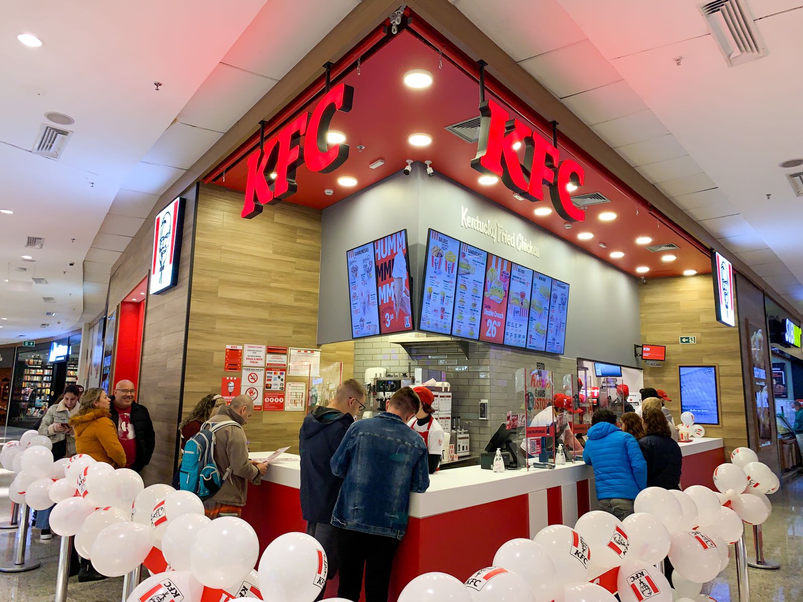 KFC inaugura loja no Shopping Catuaí Palladium nesta quinta-feira, dia 19/05