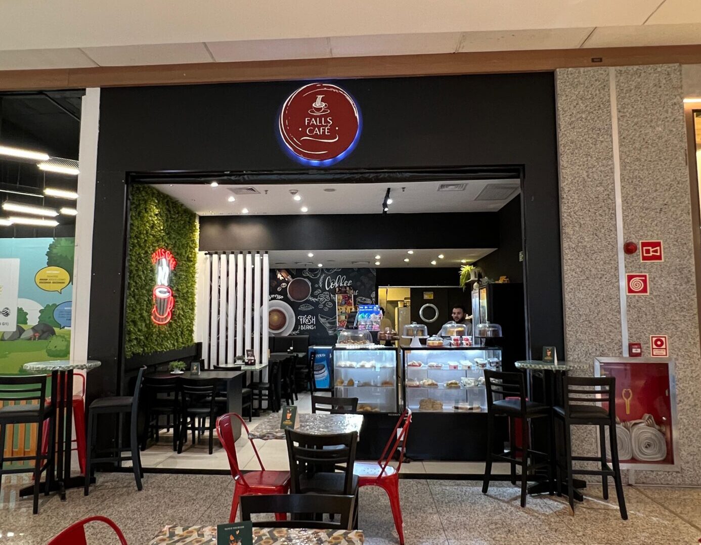 Falls Café - Shopping Catuaí Palladium